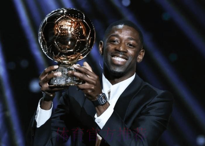 看齐梅西C罗！28岁登贝莱包揽金球奖+世界足球先生，近10年第4人